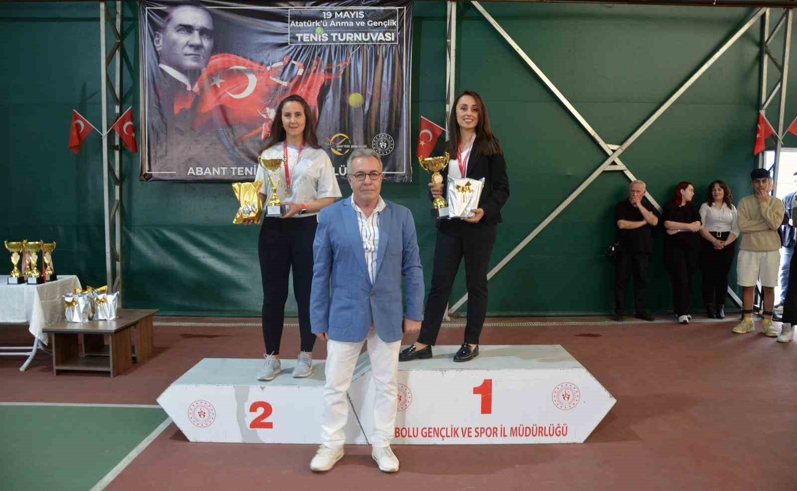 120 sporcunun katıldığı tenis turnuvası sona erdi ...BoluNet