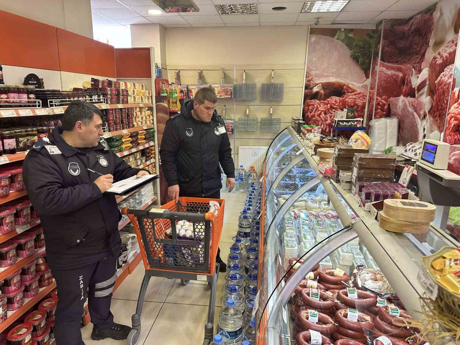 Zabıta ekipleri bayram öncesi iş yerlerini denetledi ...BoluNet