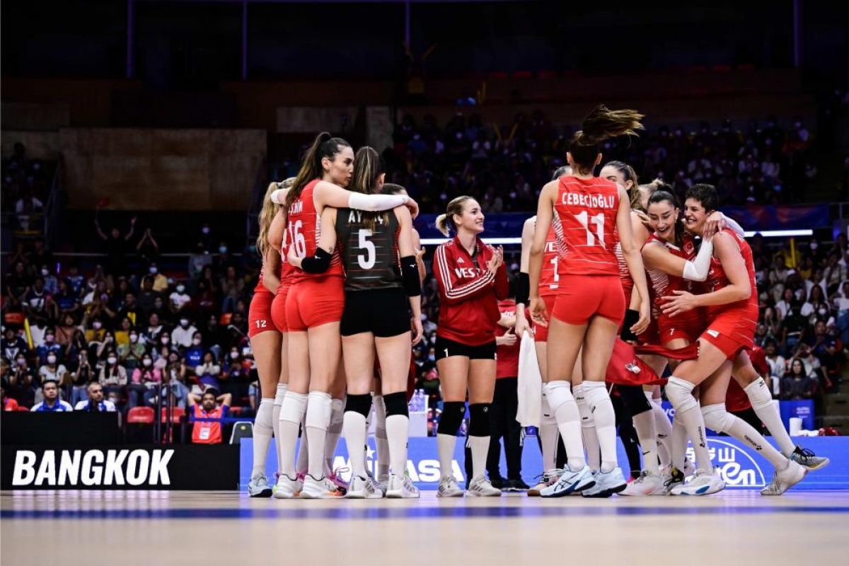 A Milli Kadın Voleybol Takımı Milletler Ligi'nde çeyrek finalde