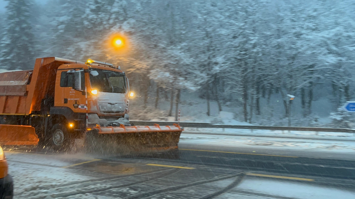 Bolu Dağı geçişi araç trafiğine açıldı...BoluNet