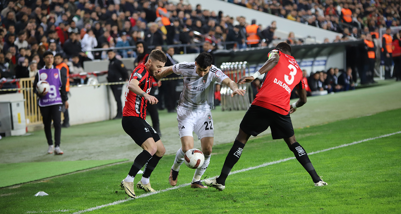 Beşiktaş'a Gaziantep çelmesi! Kartal'dan üst üste 2. yenilgi...BoluNet