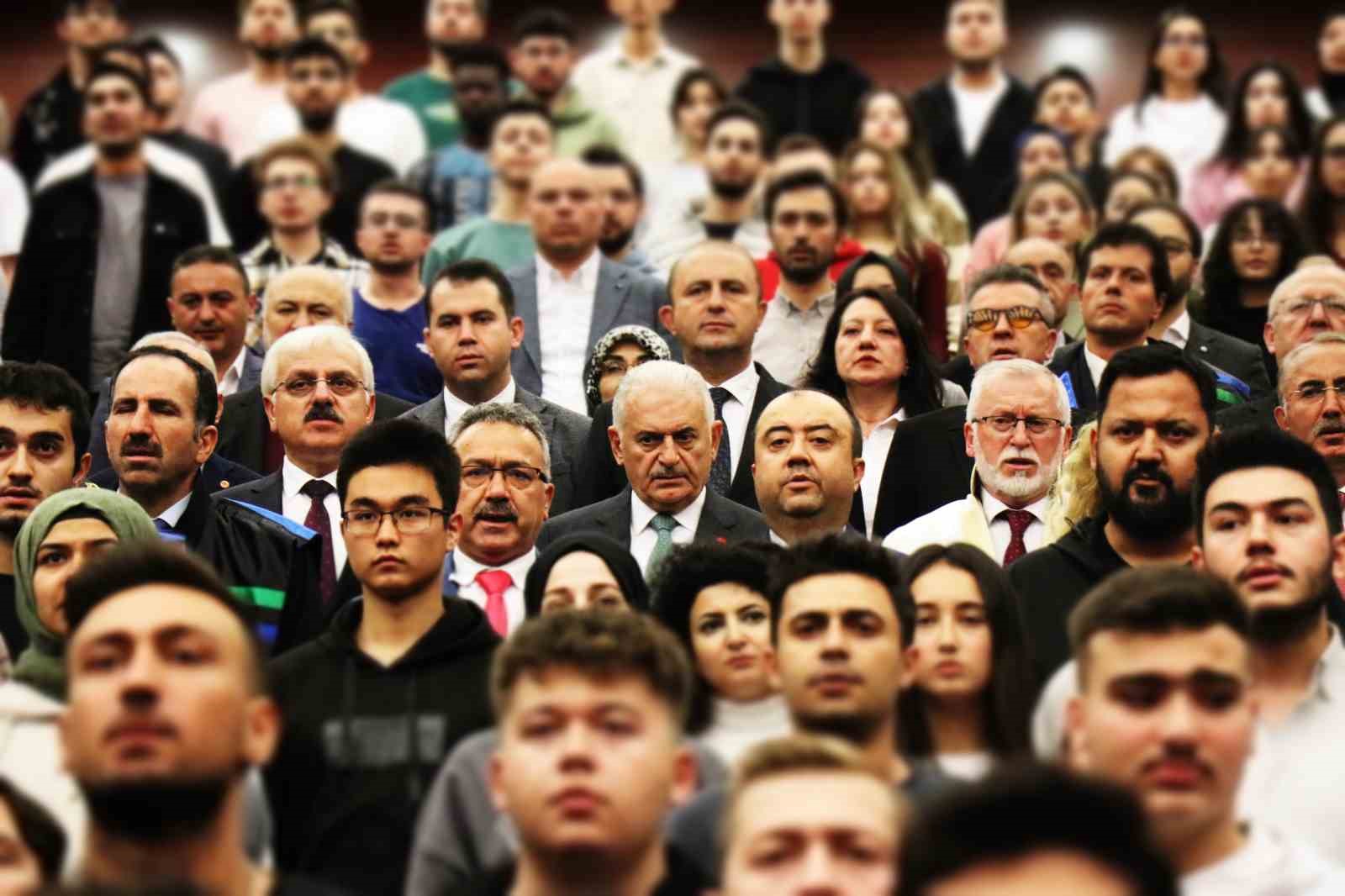 Binali Yıldırım: 