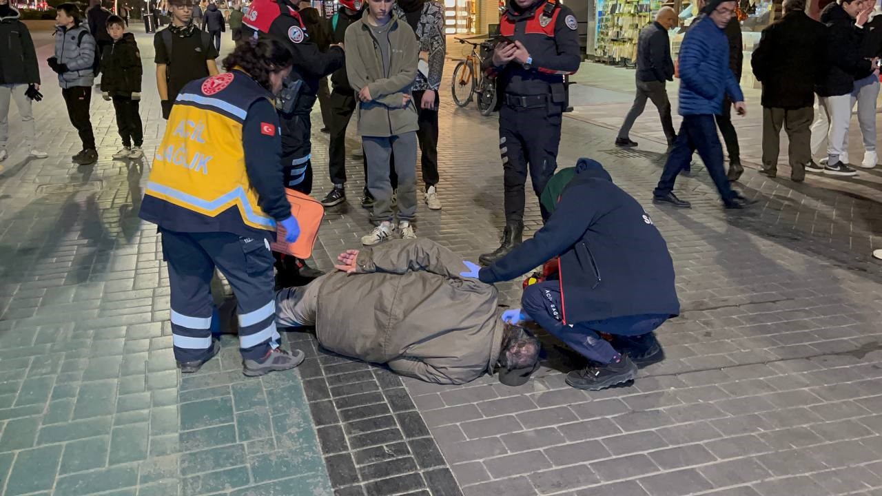 Bisikletin çarptığı yaşlı adam yaralandı...BoluNet