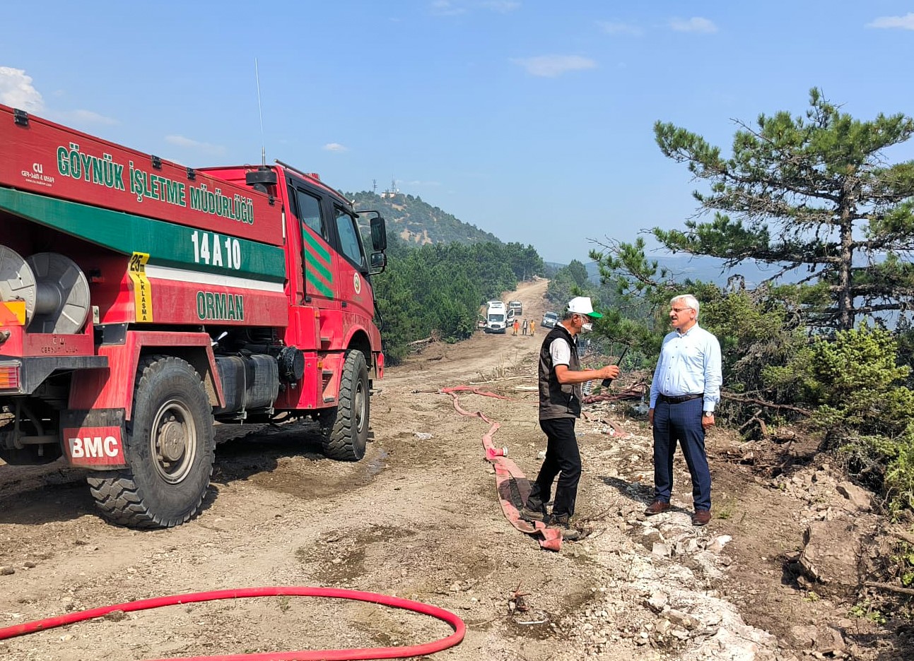 Bolu’da orman yangını devam ediyor 