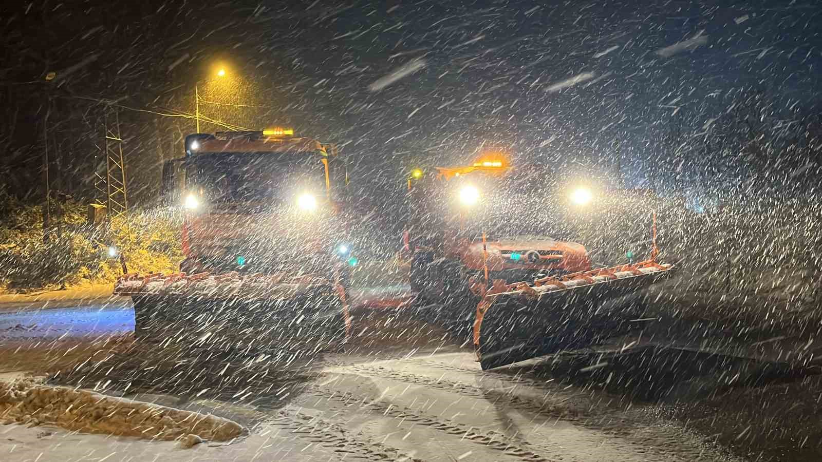 Bolu Dağı’nda kar yağışı etkili oluyor...BoluNet