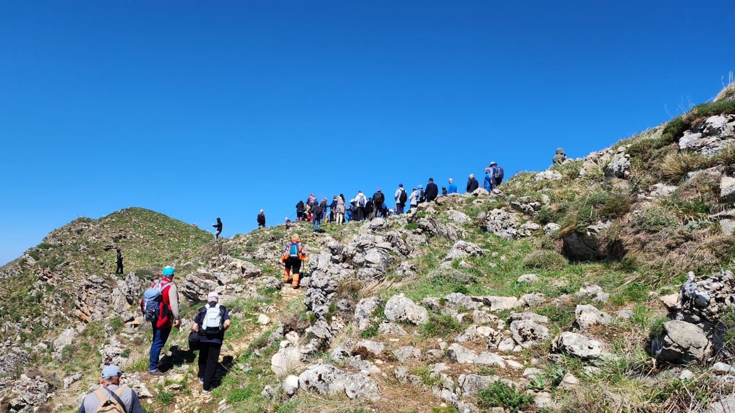 Bolu’nun yeni gözdesi Ayıkayası’nda yürüyüşün keyfini çıkardılar ...BoluNet