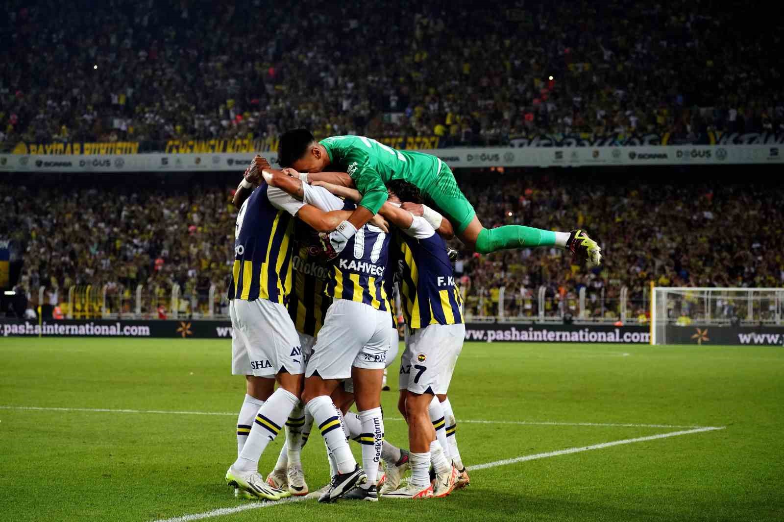 Fenerbahçe, Avrupa kupalarındaki 100. galibiyetini yaşadı 