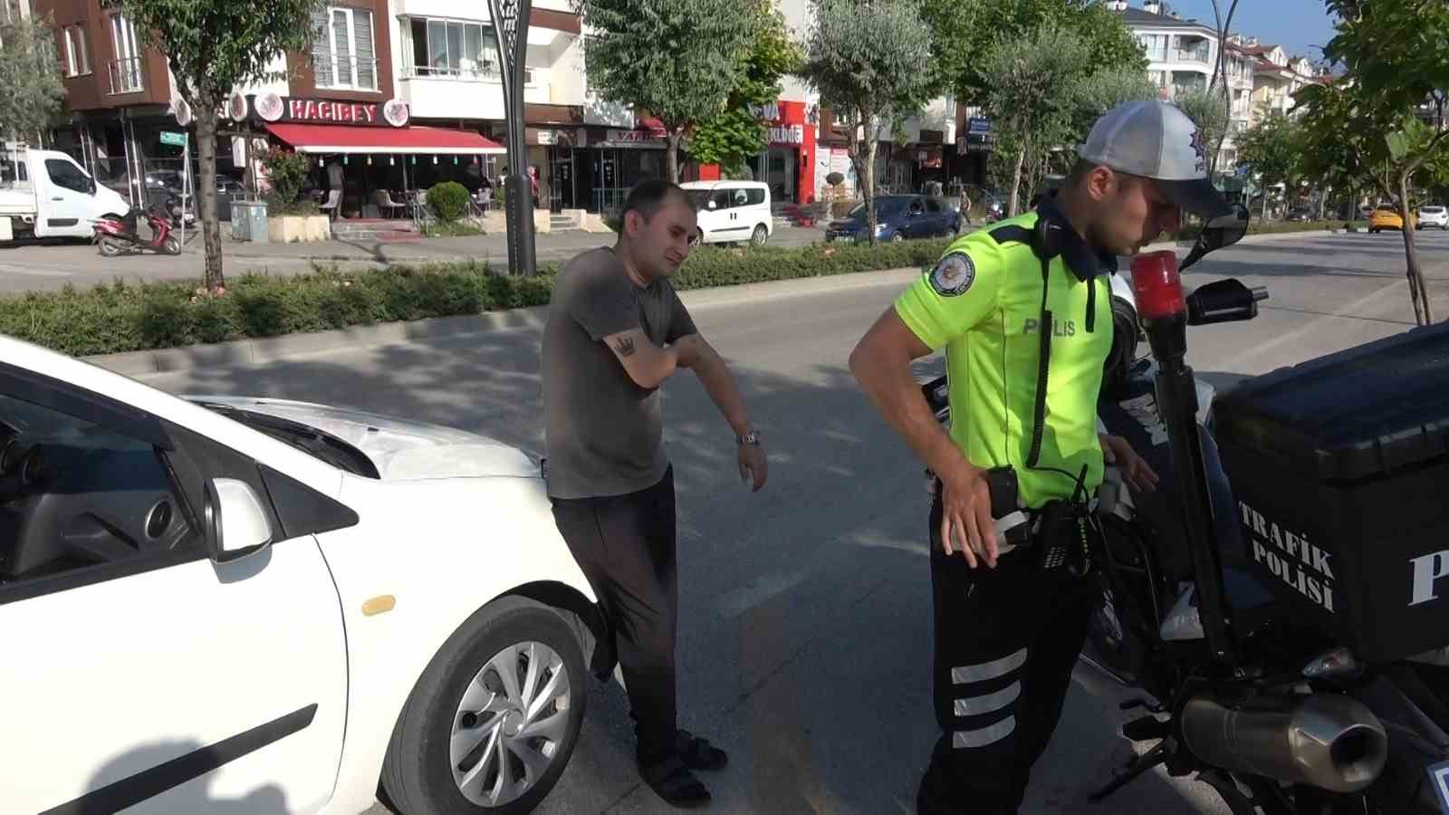 Güneşli havada sis farı yakınca ceza yedi, ...BoluNet