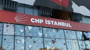 CHP İstanbul İl Başkanlığına Silahla Ateş Edildi...