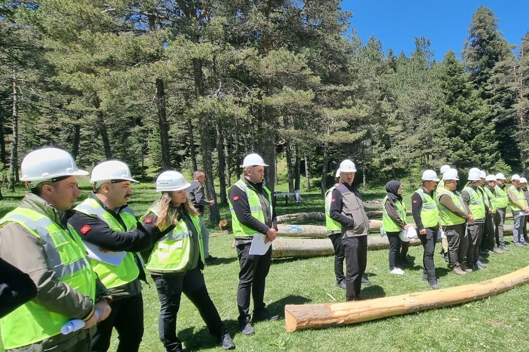 Ormancılara önemli eğitim ...BoluNet