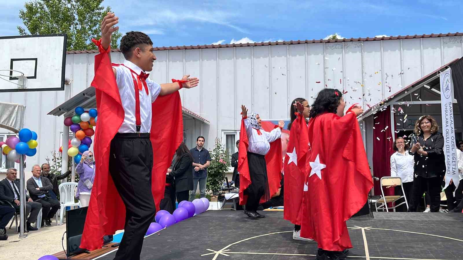 Özel öğrencilerden muhteşem gösteri ...BoluNet